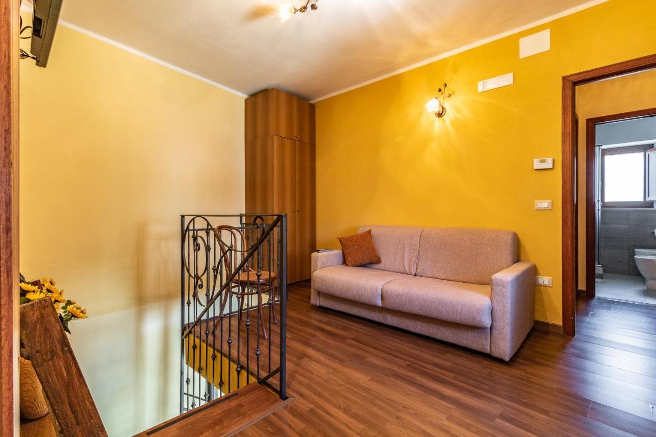 Casa Vacanze 'Zia Lucia' Lägenhet Sarconi Exteriör bild
